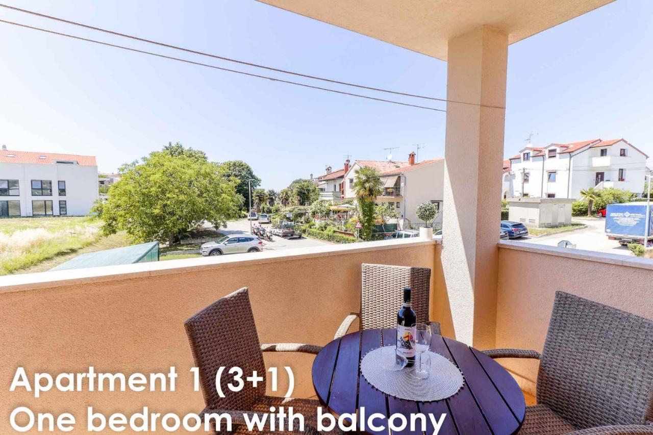 Sunshine Apartments Funtana With Balcony And Sea View Kültér fotó